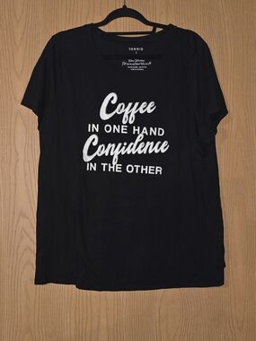 torrid Black Short-Sleeve Graphic Tee with White Slogan